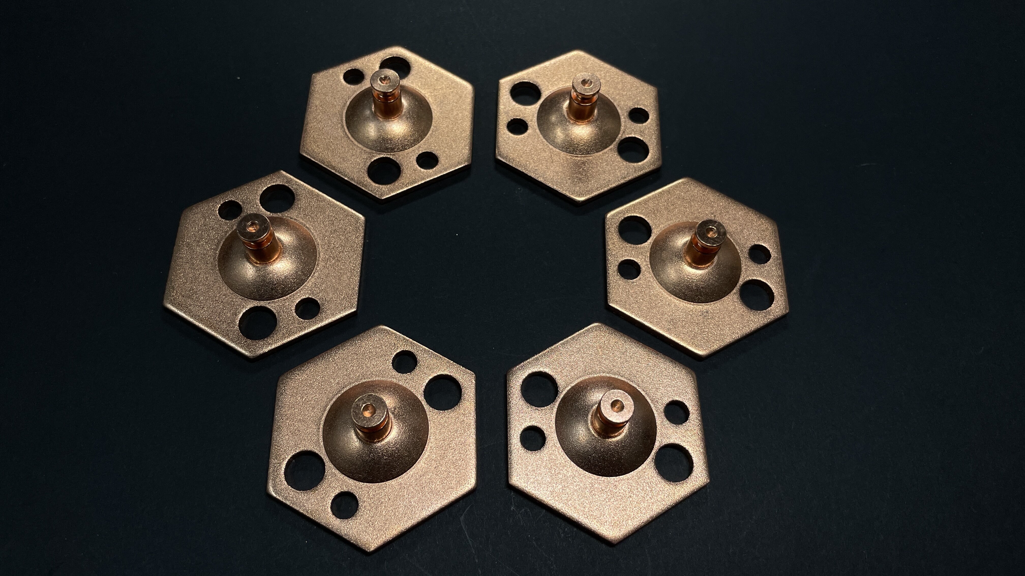 正斜六角，基体